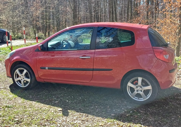 Renault Clio cena 13900 przebieg: 217000, rok produkcji 2007 z Uniejów małe 254